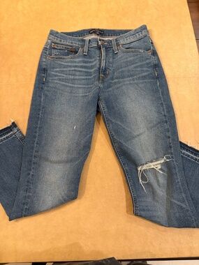 JCREW SLIM FIT HIGH RISE BOYFRIEND JEANS